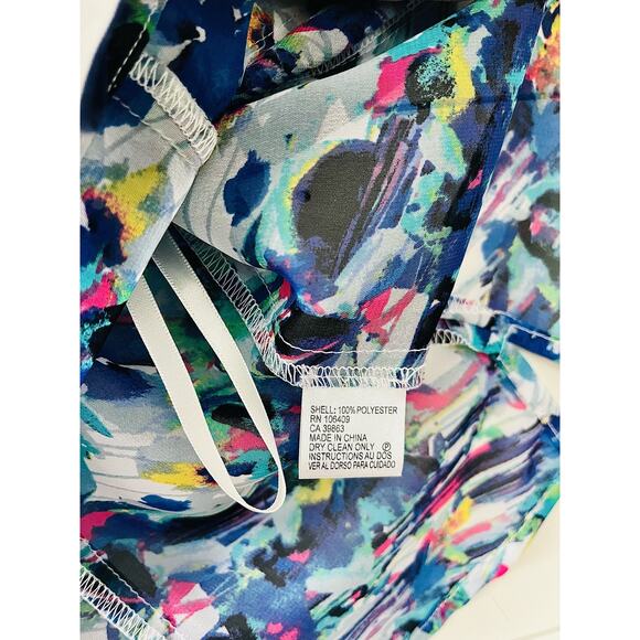 Tahari Petite Small Women's Sleeveless Blouse 100% Polyester - Picture 5 of 7